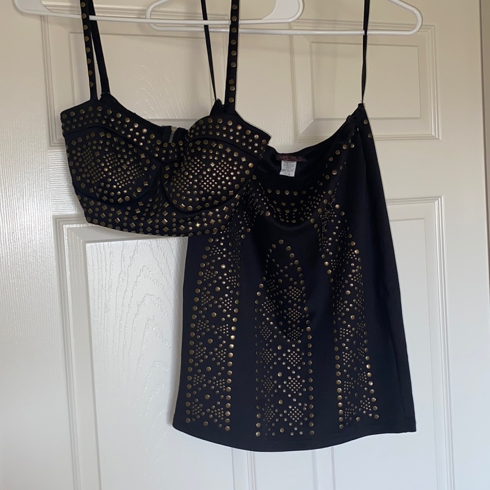 Beautiful top and skirt set